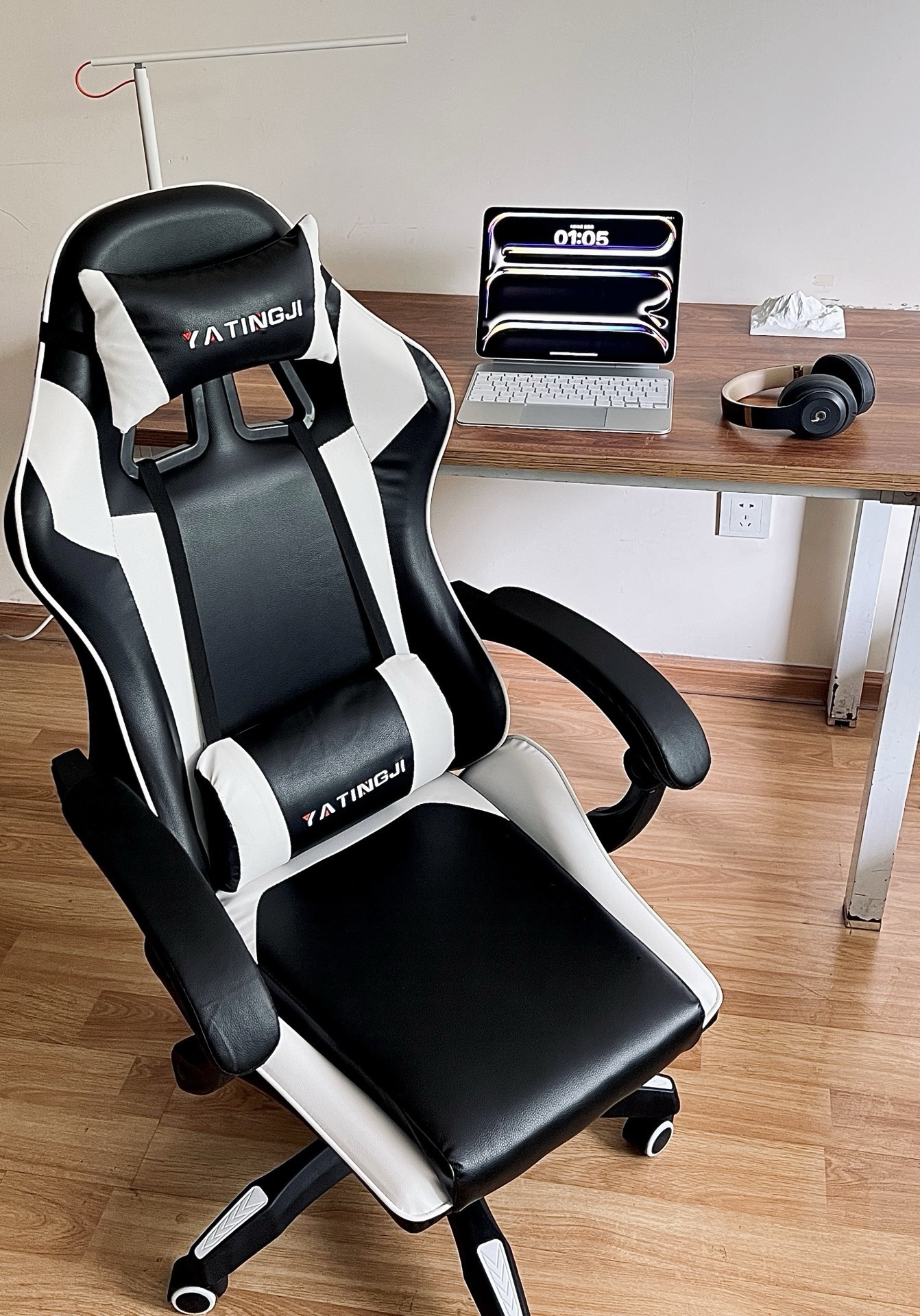 电竞椅哪个品牌最舒适(电竞椅那个品牌性价比高) 电竞椅哪个品牌最舒适(电竞椅那个品牌性价比高)